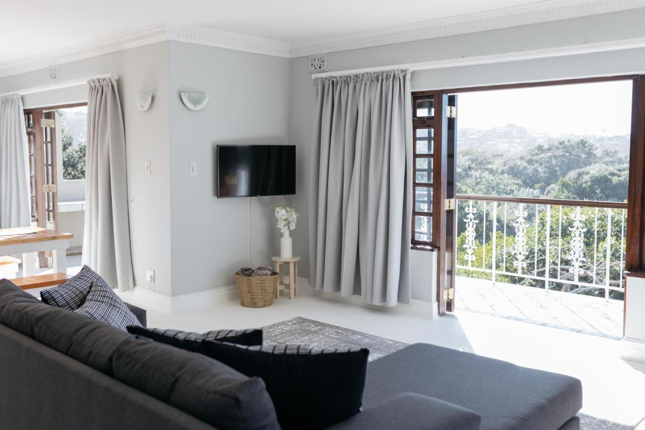 Nahoon Beach Villas Self Catering Apartments イースト・ロンドン エクステリア 写真