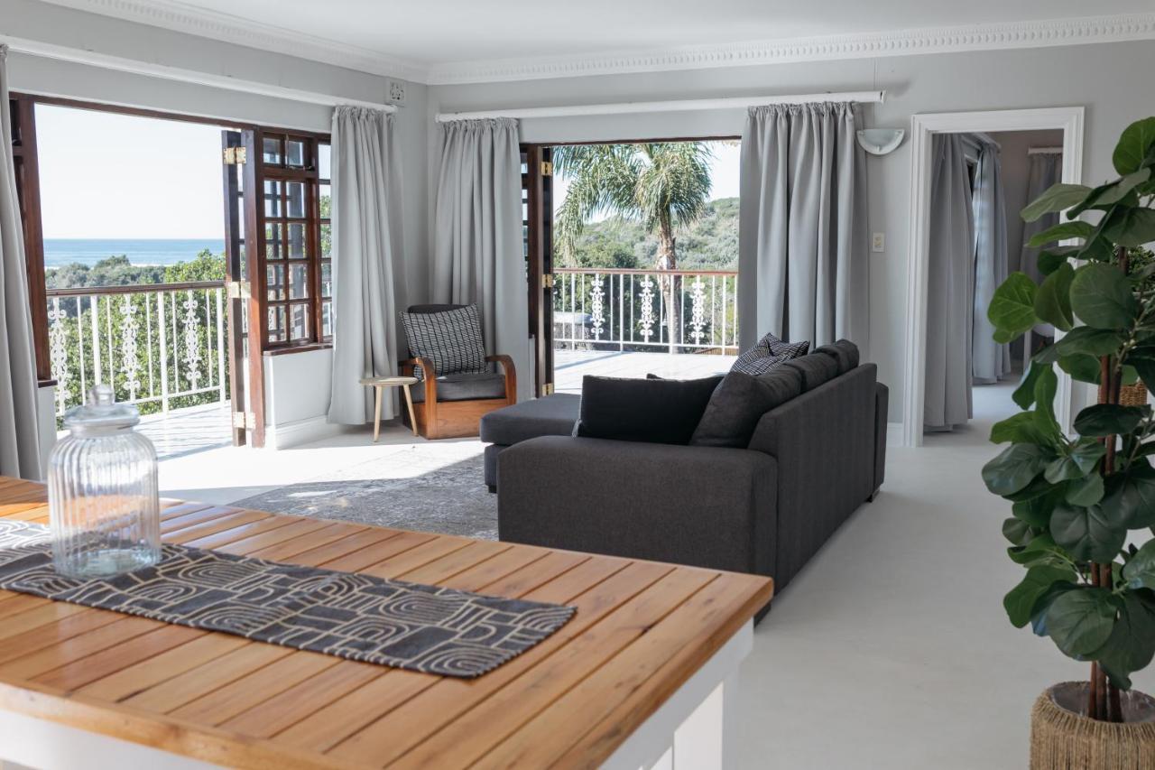 Nahoon Beach Villas Self Catering Apartments イースト・ロンドン エクステリア 写真